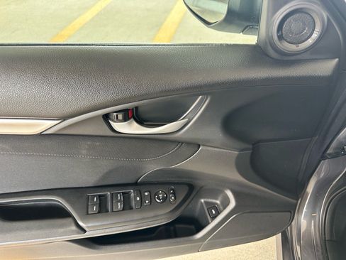 Used 2021 Honda Civic EX image 15