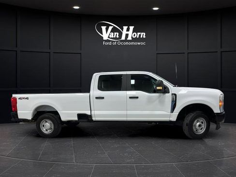 Used 2023 Ford F250 XL image 6
