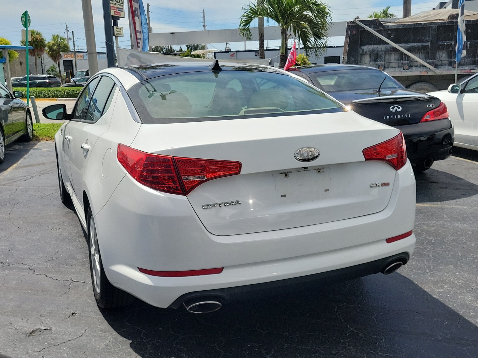 Used 2013 Kia Optima EX w/ Premium Pkg FWD image 6