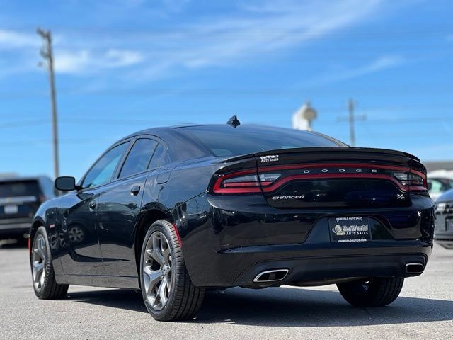 Used 2016 Dodge Charger R/T RWD image 7