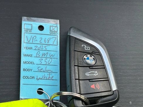 Used 2025 BMW 330i Sedan RWD image 44