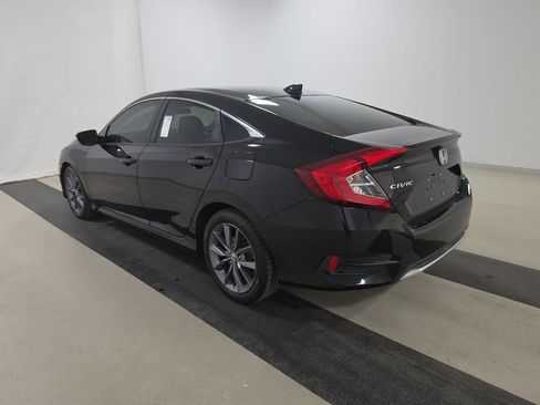 Used 2019 Honda Civic EX image 4