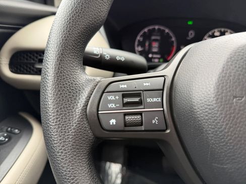 Used 2024 Honda HR-V LX image 21