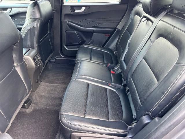 Certified 2023 Ford Escape Platinum AWD/4WD image 15