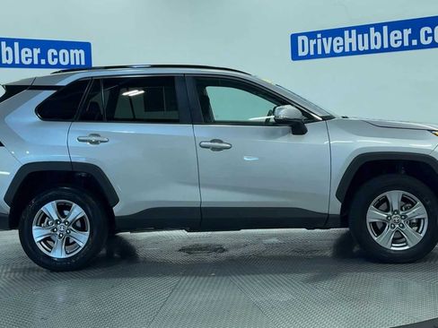 Used 2024 Toyota RAV4 XLE AWD/4WD image 9