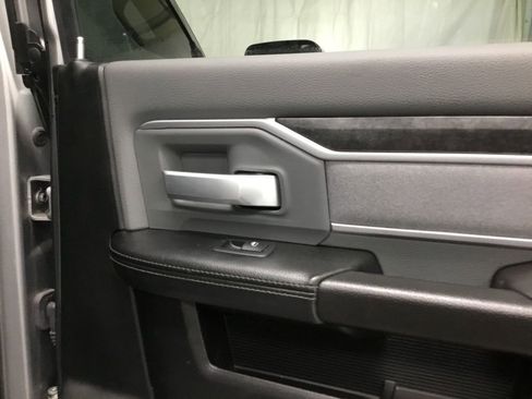 Used 2020 RAM 2500 Big Horn image 18