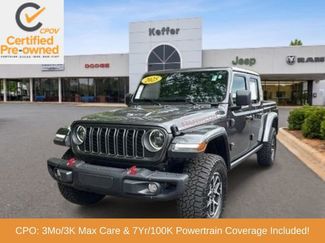 Certified 2025 Jeep Gladiator Rubicon w/ Convenience Group AWD/4WD video 1
