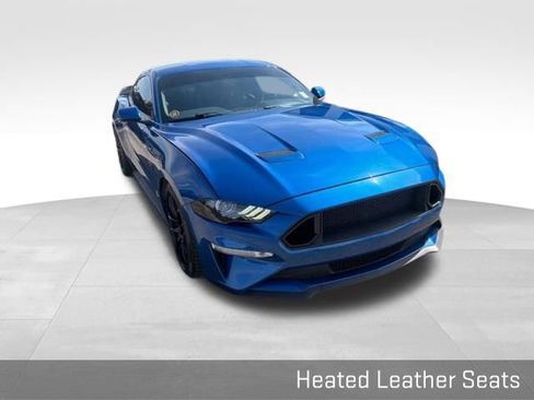 Used 2018 Ford Mustang GT Premium w/ Equipment Group 401A RWD image 3
