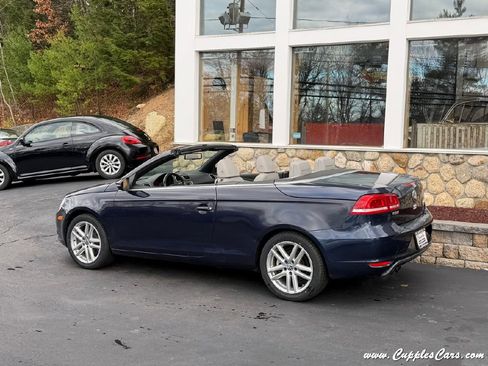 Used 2009 Volkswagen Eos Lux image 2