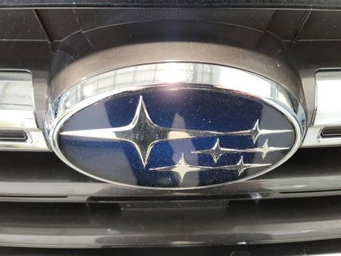 Used 2018 Subaru Outback 3.6R Limited image 15