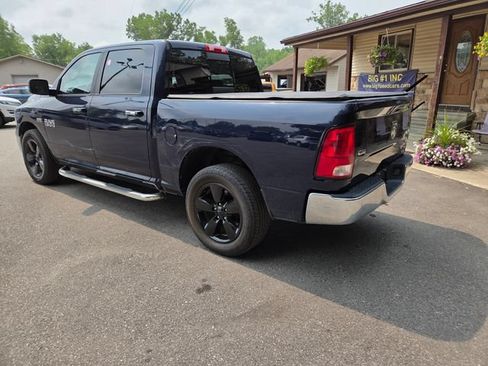 Used 2016 RAM 1500 Classic SLT AWD/4WD image 4