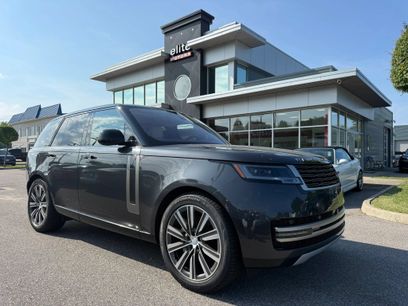 Used 2023 Land Rover Range Rover SE