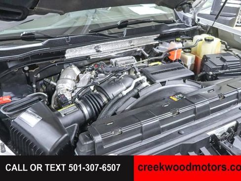 Used 2020 Chevrolet Silverado 2500 LTZ w/ LTZ Plus Package AWD/4WD image 19