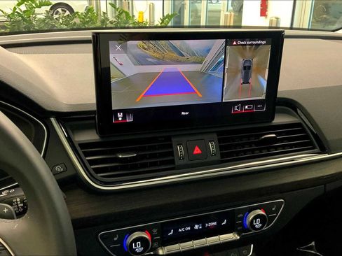 Certified 2025 Audi Q5 2.0T Premium Plus w/ Premium Plus Package image 27