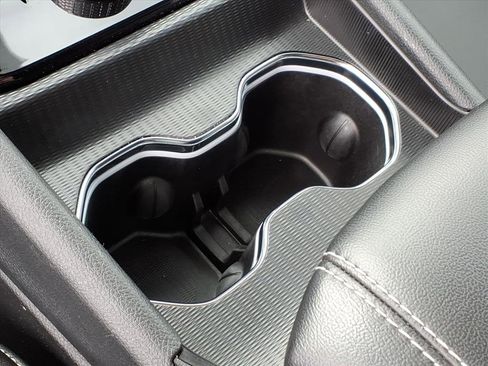 Used 2025 Jeep Grand Cherokee Limited image 27