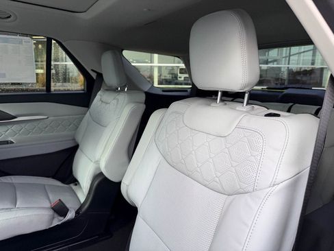New 2026 Ford Explorer Platinum w/ LUX Leather Package image 14