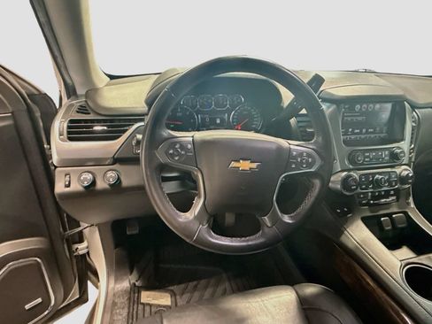 Used 2018 Chevrolet Tahoe LT AWD/4WD image 11