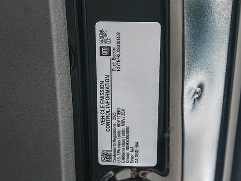 Used 2025 Cadillac Escalade IQ Sport 2 image 31