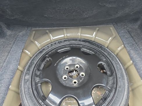 Used 2016 Ford Mustang GT image 32