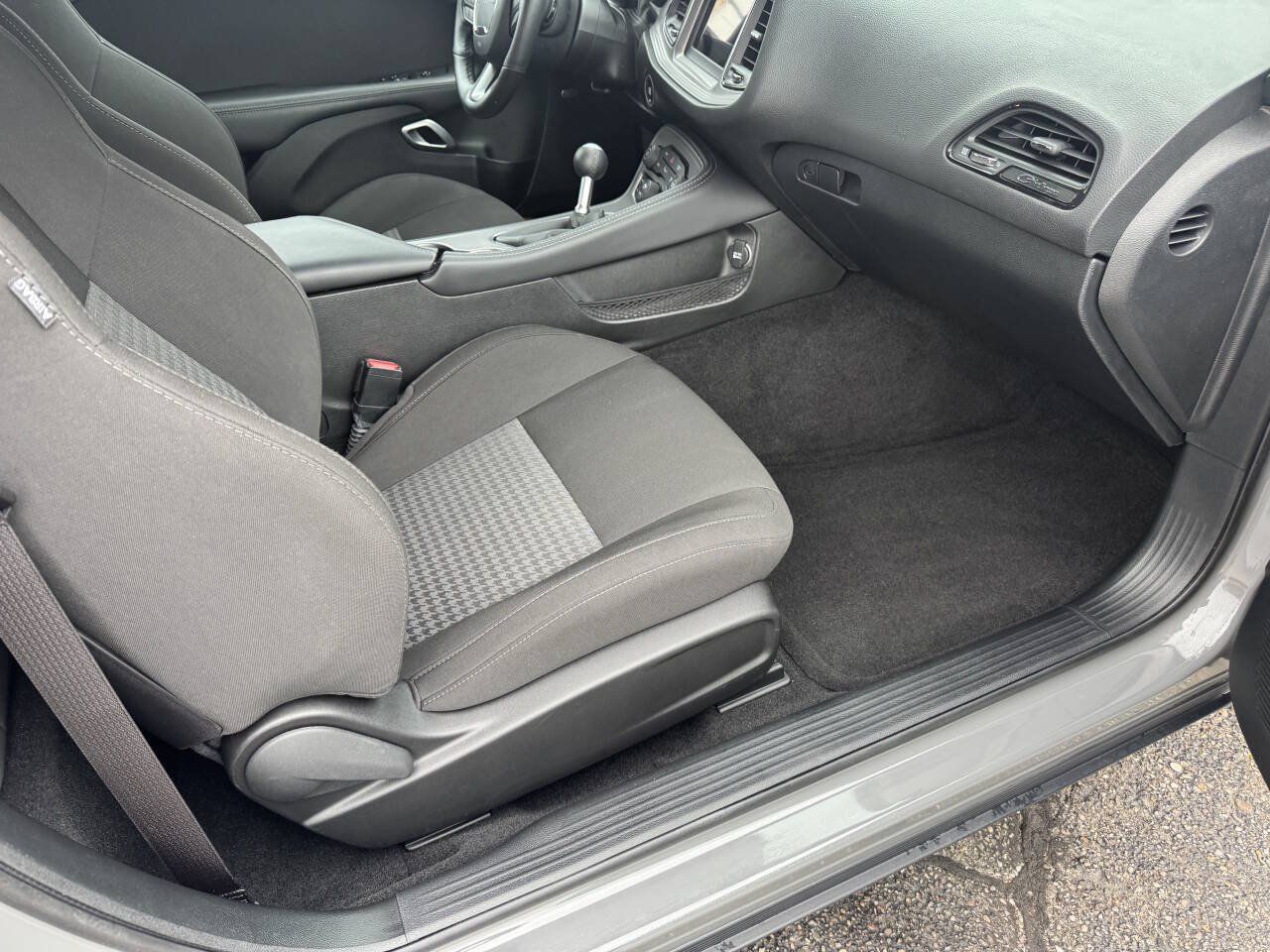 Used 2023 Dodge Challenger R/T w/ Blacktop Package RWD image 9