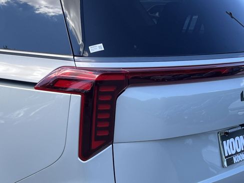 New 2027 Kia Carnival SX Prestige FWD image 14