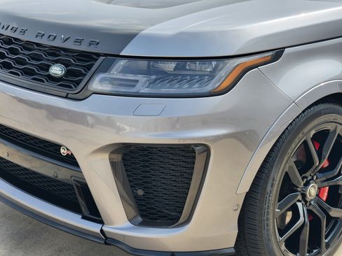 Used 2022 Land Rover Range Rover Sport SVR AWD/4WD image 9