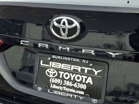 Used 2024 Toyota Camry LE image 31