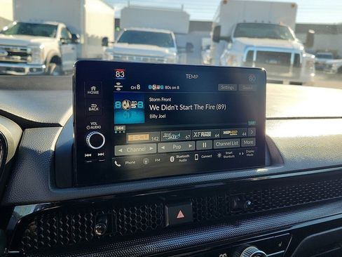 Used 2024 Honda CR-V EX-L image 10