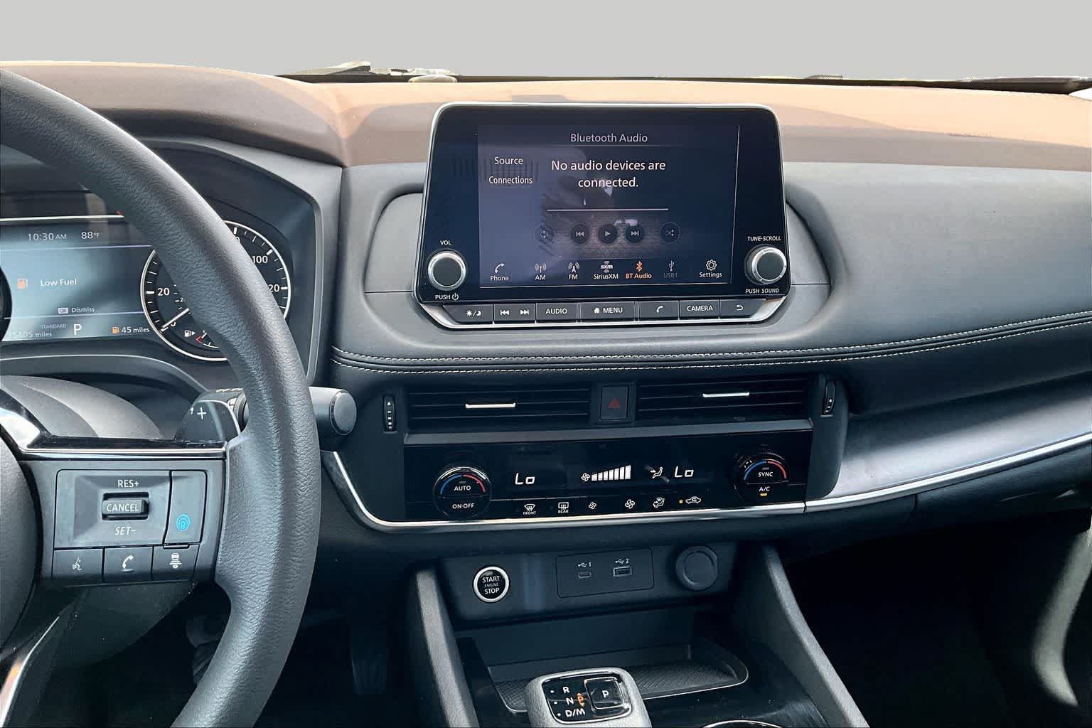 Used 2023 Nissan Rogue SV FWD image 12