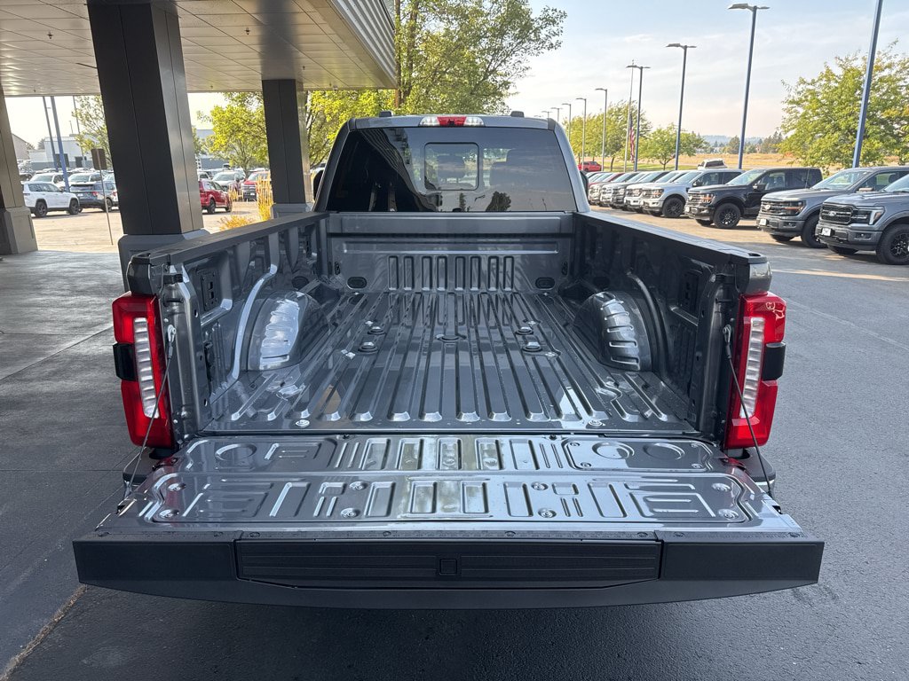 New 2026 Ford F350 Lariat AWD/4WD image 7