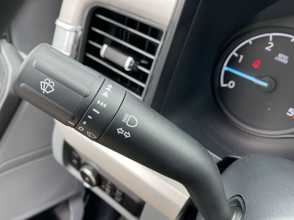New 2025 Ford F350 XL w/ 360-Degree Camera Package RWD image 19