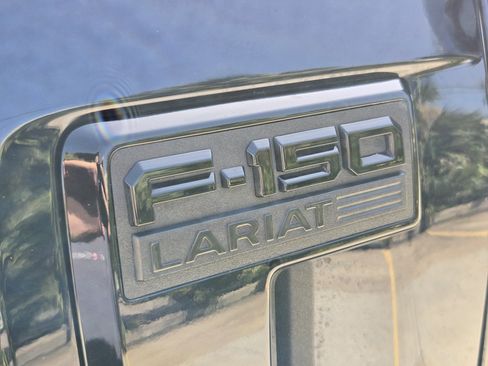 Used 2025 Ford F150 Lariat w/ Equipment Group 501A Mid AWD/4WD image 8