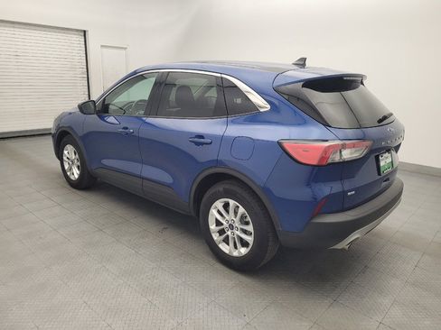 Used 2022 Ford Escape SE FWD image 3
