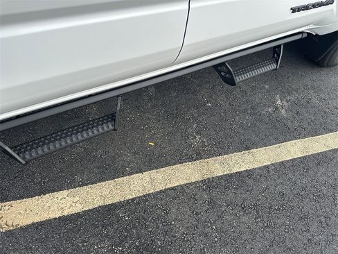 New 2025 Toyota Tacoma SR5 image 25