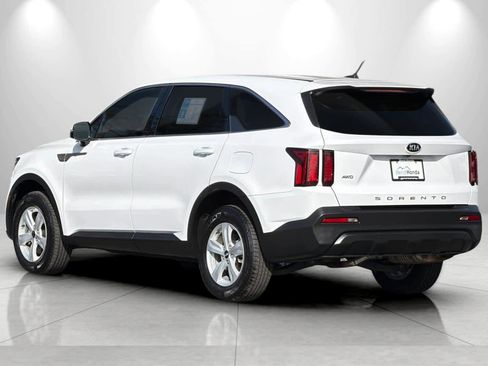 Used 2021 Kia Sorento LX AWD/4WD image 6