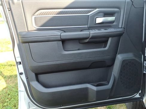 New 2026 RAM 3500 Big Horn AWD/4WD image 10