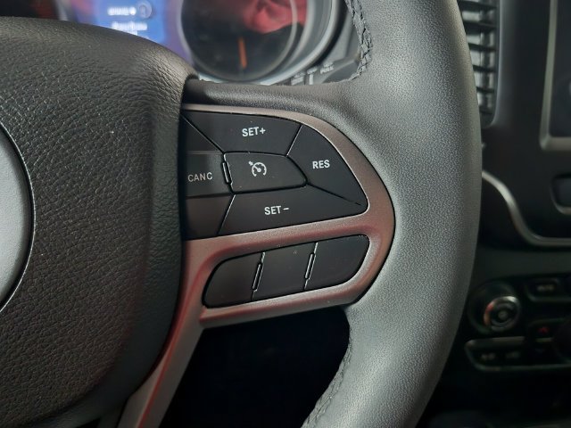 Used 2022 Jeep Cherokee Latitude Lux AWD/4WD image 20