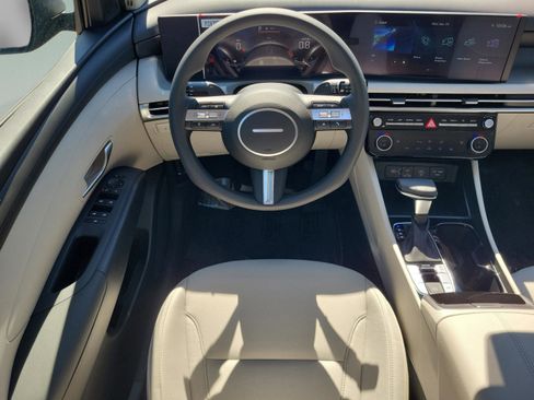 New 2026 Hyundai Tucson SEL image 14