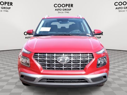 New 2026 Hyundai Venue SEL image 2