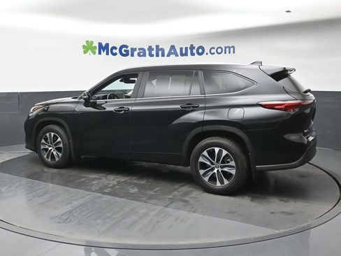 Used 2023 Toyota Highlander L image 24