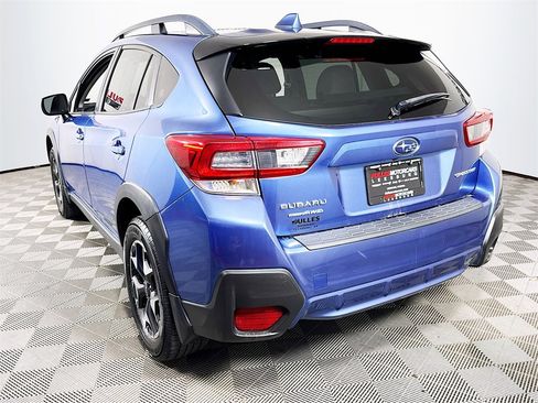 Used 2020 Subaru Crosstrek 2.0i Premium w/ Moonroof Package 2 image 5