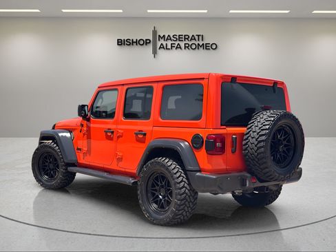 Used 2023 Jeep Wrangler Unlimited Sport w/ Sun And Sound Package AWD/4WD image 3