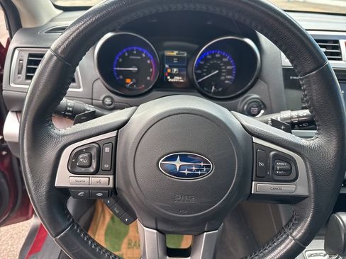 Used 2017 Subaru Outback 2.5i Limited AWD/4WD image 20