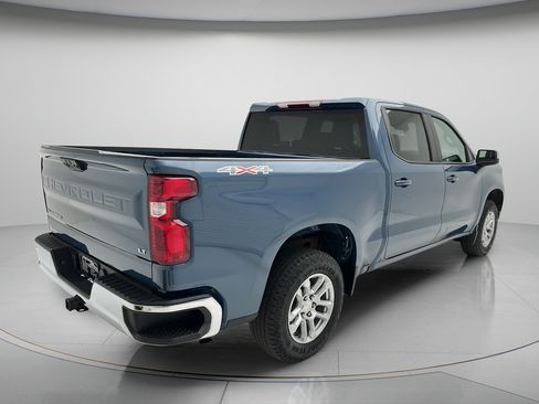 Used 2024 Chevrolet Silverado 1500 LT AWD/4WD image 5