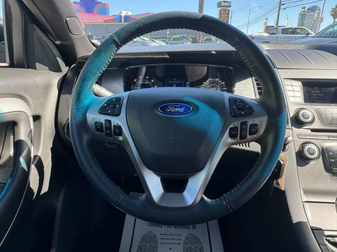 Used 2017 Ford Taurus SEL image 17