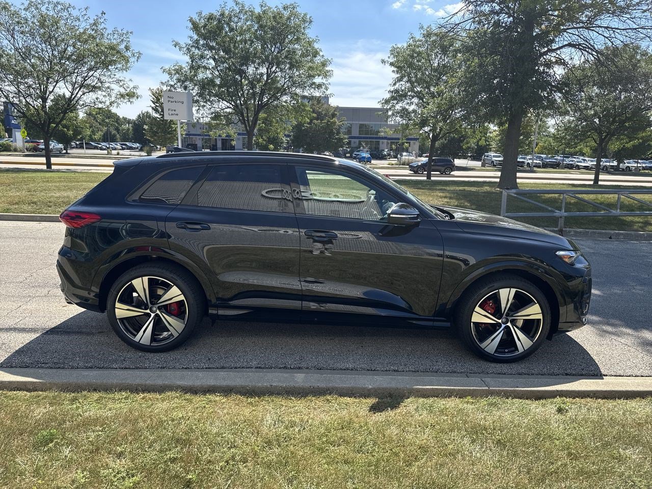 New 2026 Audi SQ5 Premium Plus AWD/4WD image 37