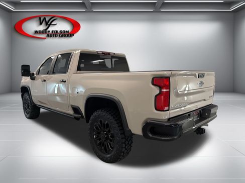 New 2026 Chevrolet Silverado 2500 ZR2 AWD/4WD image 9