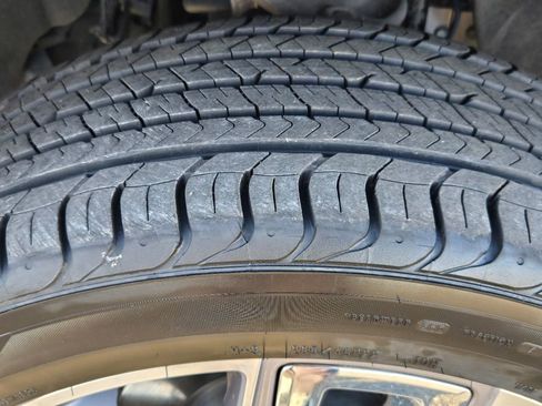 Used 2023 GMC Sierra 1500 Denali w/ Denali Reserve Package image 9