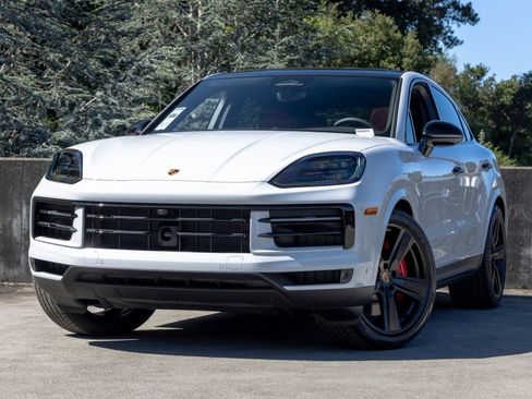 New 2026 Porsche Cayenne S image 1