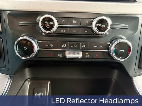 Used 2022 Ford F150 XLT w/ Equipment Group 302A High RWD image 21